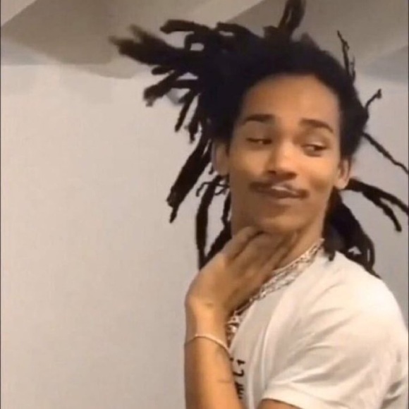 Meet your Posher, Fonatee - Picture 1 of 1